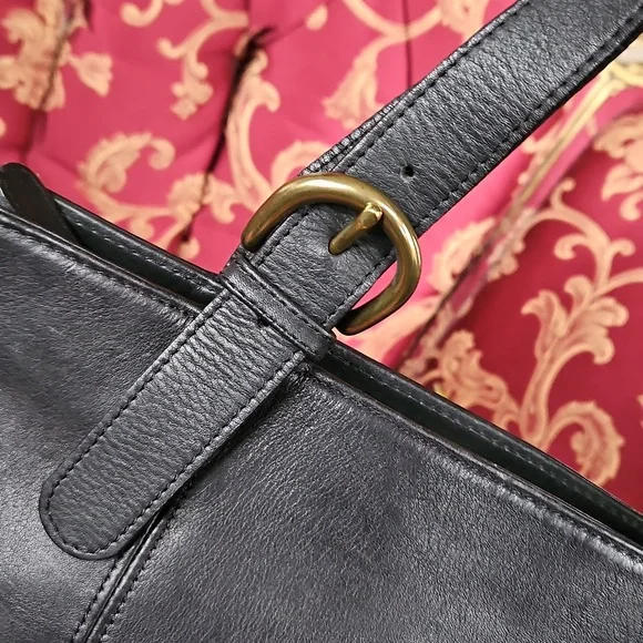 Tannery West Soft Black Leather Bag - Picture 8 of 12